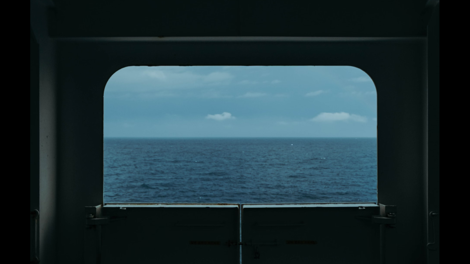 Cover image for Working together while apart